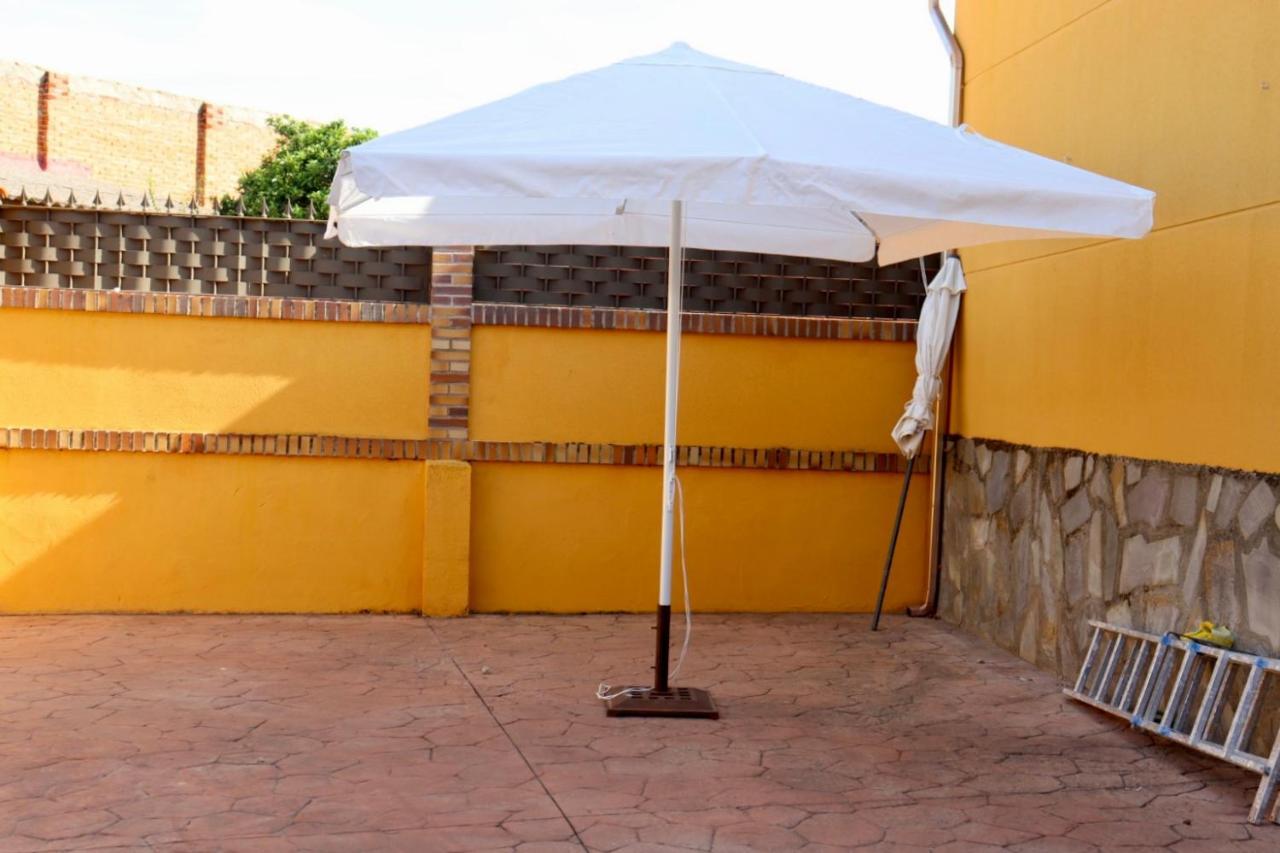 El Hogar De Pepe Villa El Casar de Escalona Ngoại thất bức ảnh