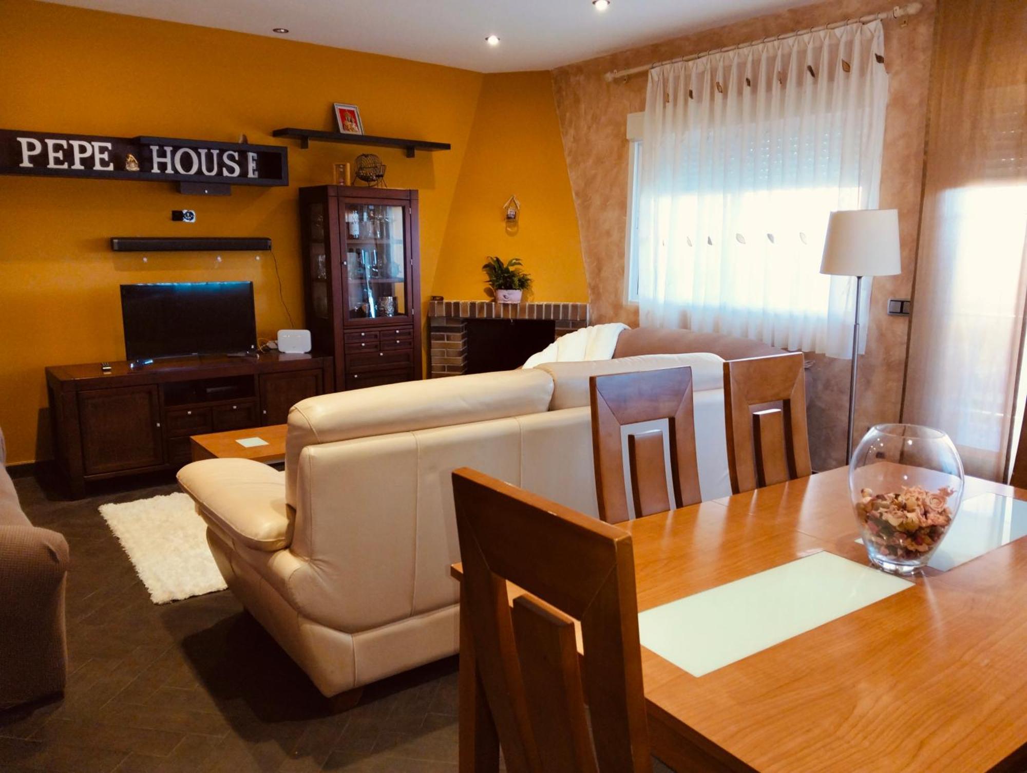 El Hogar De Pepe Villa El Casar de Escalona Ngoại thất bức ảnh